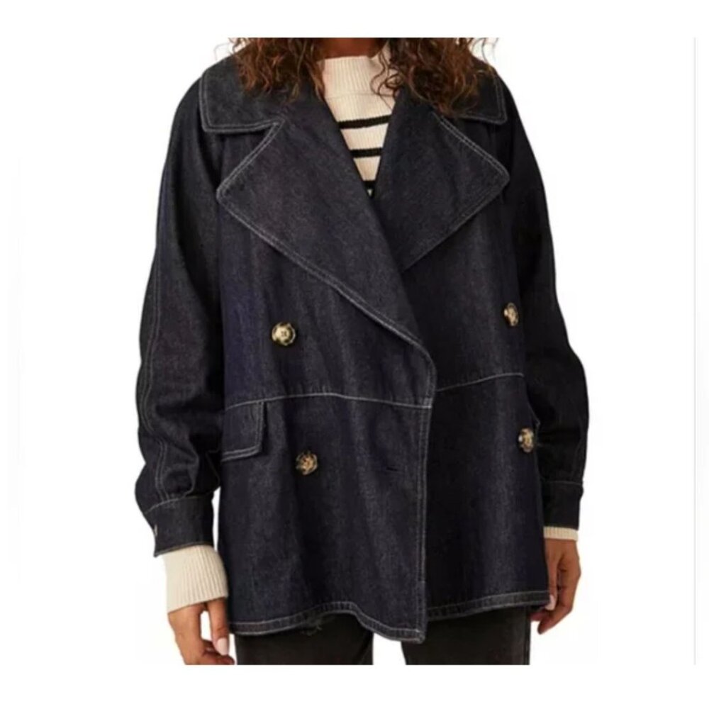(NEW) FREE PEOPLE Double Breast Car Coat Long Sleeve Denim, Wash Indigo - L